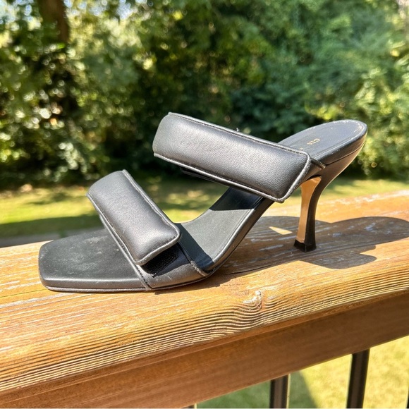 Gia x Pernille Perni 03 Two-Strap Padded Leather Sandals - Picture 2 of 7